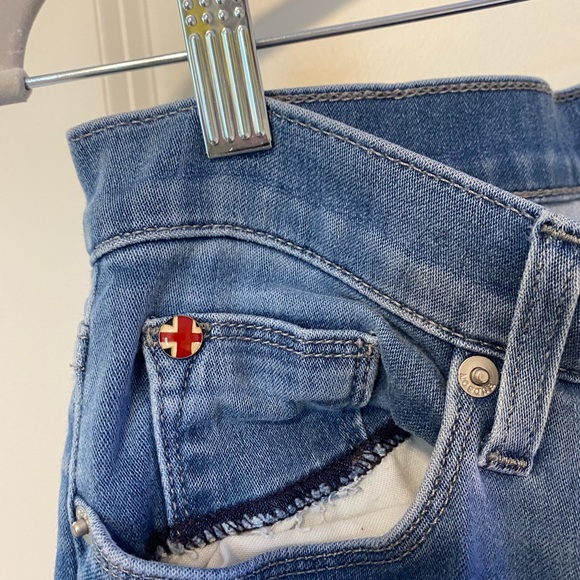 Hudson light wash mid rise skinny jeans size 28 - Picture 4 of 5